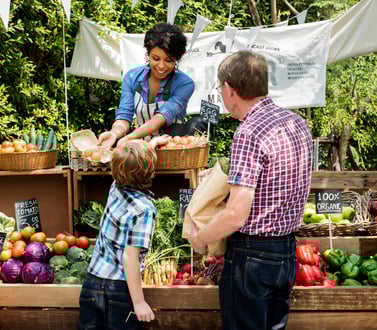 greengrocer-selling-organic-fresh-agricultural-product-farmer-market